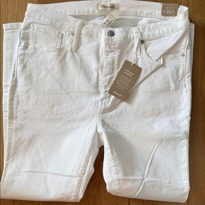 Madewell Straight Leg Jeans in Crisp White